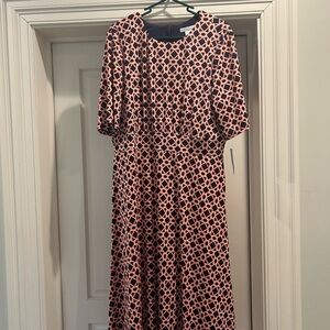 Elegant Pink and Black Patterned Dress